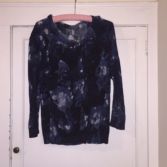 Ann Taylor Sweaters - Ann Taylor cardigan Ann Taylor Sweaters - Ann Taylor cardigan